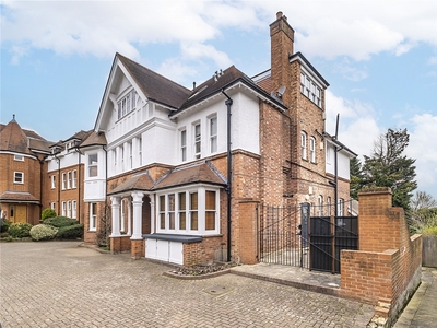 2 bedroom property for sale in Arthur Road, London, SW19
