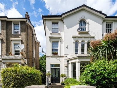 2 bedroom property for sale in Carlton Vale, London, NW6