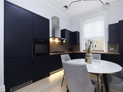 2 bedroom property for sale in Charleville Road, London, W14