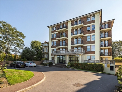 2 bedroom property for sale in Portsmouth Road, Surbiton, KT6