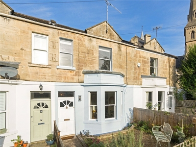 2 bedroom property for sale in Prior Park Gardens, Widcombe, Bath, BA2