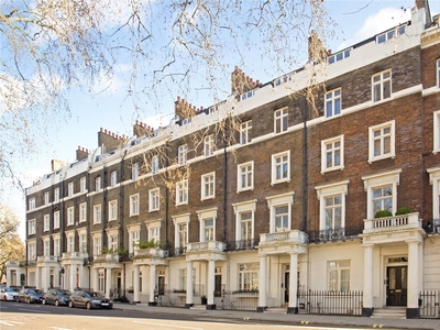2 bedroom property for sale in Sussex Gardens, LONDON, W2