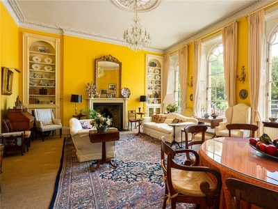 2 bedroom property for sale in Sydney Place, BATH, BA2
