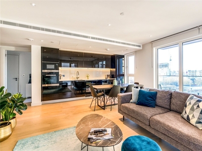 2 bedroom property for sale in White City Living, London, W12