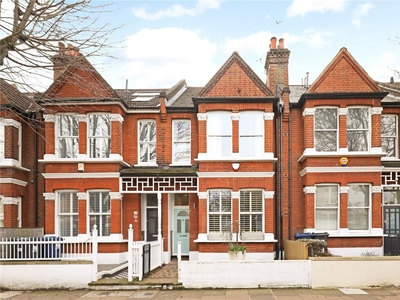 3 bedroom property for sale in Brookfield Road, London, W4