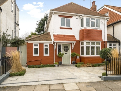 3 bedroom property for sale in Chudleigh Road, Twickenham, TW2