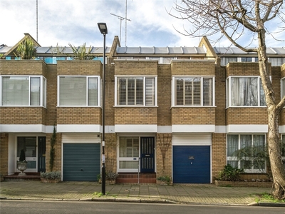 3 bedroom property for sale in Napier Terrace, London, N1