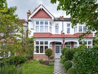 4 bedroom property for sale in Dovercourt Road, LONDON, SE22