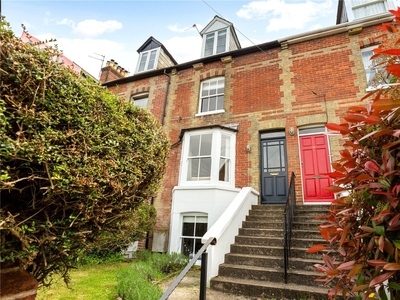 4 bedroom property for sale in Elm Road, WINCHESTER, SO22