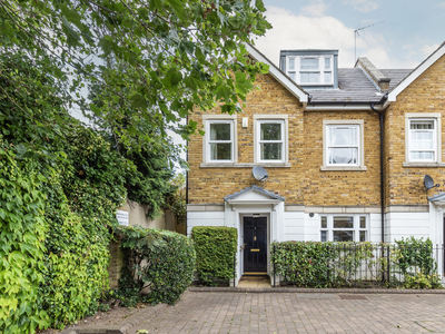 4 bedroom property for sale in St. Mary's Road, Ealing, W5