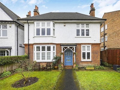 5 bedroom property for sale in Oakcroft Road, LONDON, SE13