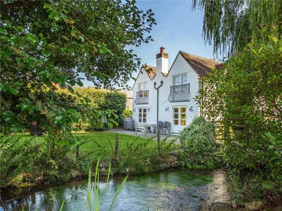 5 bedroom property for sale in Rickmansworth, WD3