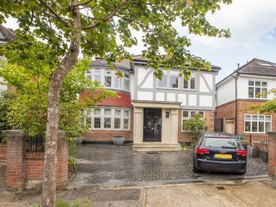 5 bedroom property to let in Clare Lawn Avenue London SW14