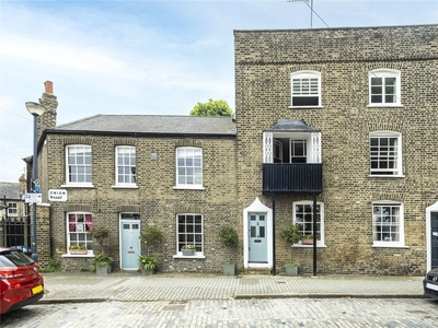 6 bedroom property for sale in Ballast Quay, London, SE10