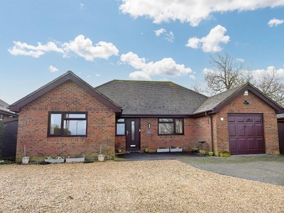 Detached bungalow for sale in Duncliffe View, East Stour, Gillingham SP8