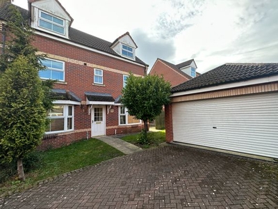Detached house to rent in Comet Court, Auckley, Doncaster DN9