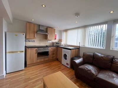 Flat to rent in Alderson Place, Sheffield S2