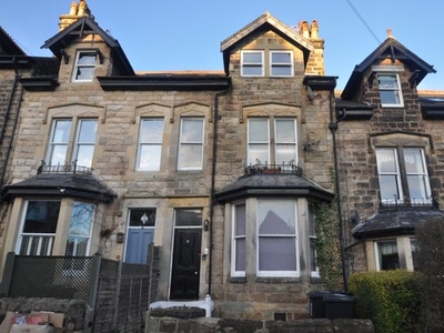 Flat to rent in Heywood Road, Harrogate, North Yorkshire HG2