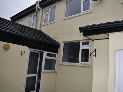 Flat to rent in High Street, Worle, Weston-Super-Mare BS22