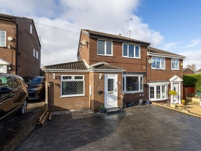 Semi-detached house for sale in Greenfield View, Kippax, Leeds LS25