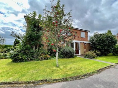 Semi-detached house to rent in Meadow Drive, Hampton-In-Arden, Solihull B92