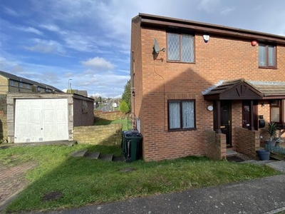 Semi-detached house to rent in Meadowcroft Rise, Bradford BD4
