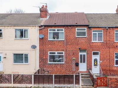 Terraced house to rent in Ellins Terrace, Normanton WF6
