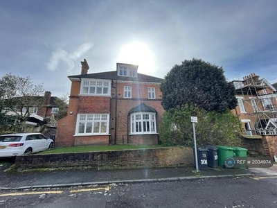 1 Bedroom Flat For Rent In Surbiton