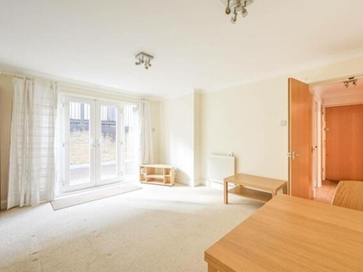 1 Bedroom Flat For Rent In Tower Hill
