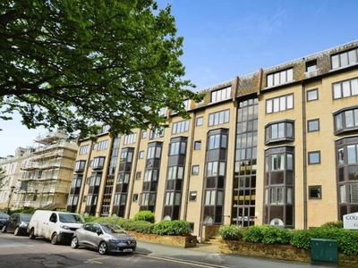 1 Bedroom Flat For Sale In Folkestone, Kent