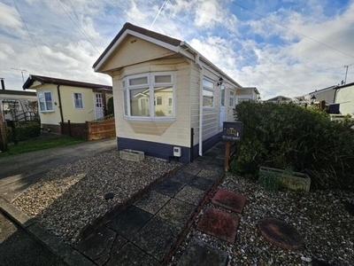 1 Bedroom Park Home For Sale In Hockley, Essex