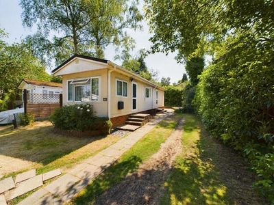 1 Bedroom Park Home For Sale In Surrey