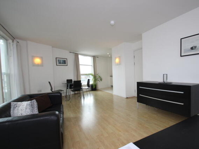 2 Bedroom Apartment For Rent In Blackwall