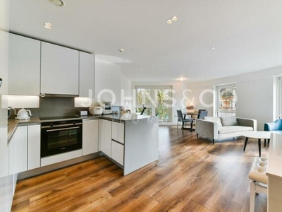 2 Bedroom Apartment For Rent In Dickens Yard, Ealing
