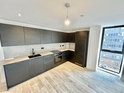 2 Bedroom Apartment For Rent In Old Trafford, Manchester