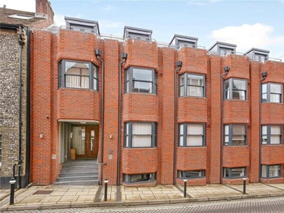 2 Bedroom Apartment For Rent In Winchester, Hampshire