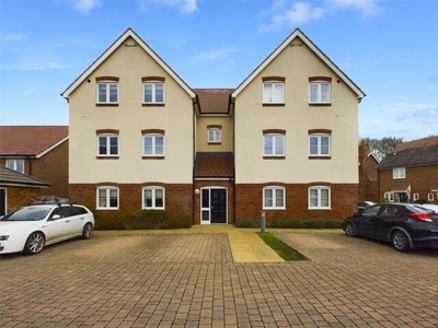 2 Bedroom Apartment For Sale In Chinnor, Oxfordshire