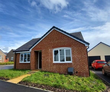 2 Bedroom Bungalow For Rent In South Molton, Devon
