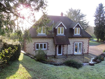 2 Bedroom Detached House For Rent In Petersfield, Hampshire