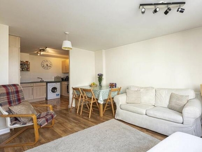 2 Bedroom Flat For Sale In Holmes Road, Kentish Town