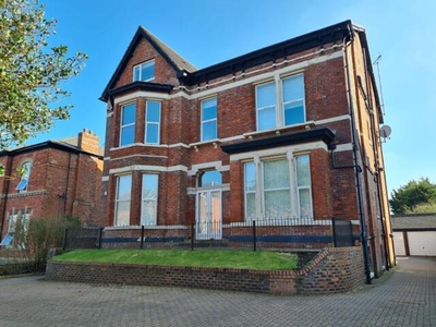 2 Bedroom Penthouse For Sale In Southport, Merseyside