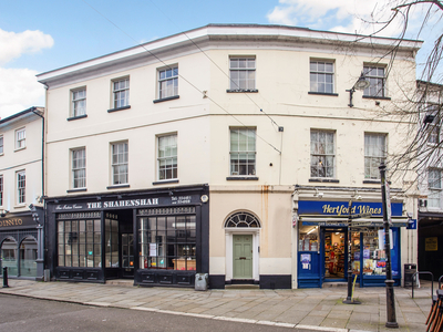2 bedroom property for sale in Fore Street, Hertford, SG14
