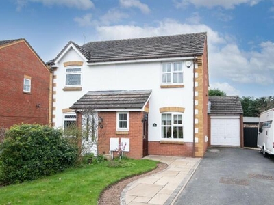 2 Bedroom Semi-detached House For Sale In Bromsgrove, Worcestershire
