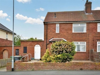 2 Bedroom Semi-detached House For Sale In Rothwell, Leeds
