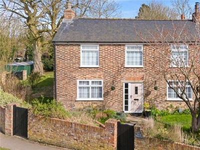 3 Bedroom Detached House For Sale In Binbrook, Lincolnshire