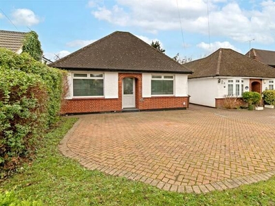 3 Bedroom Detached House For Sale In Chiswell Green