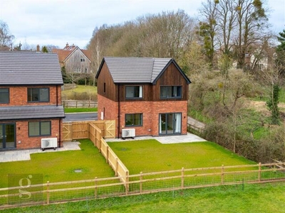 3 Bedroom Detached House For Sale In Redmarley, Gloucestershire