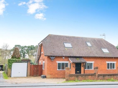 3 Bedroom Detached House For Sale In Woodham, Surrey