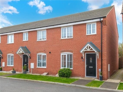 3 Bedroom End Of Terrace House For Sale In Bourne, Lincolnshire