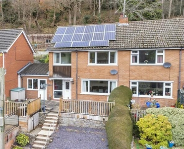 3 Bedroom Semi-detached House For Sale In Canal Road